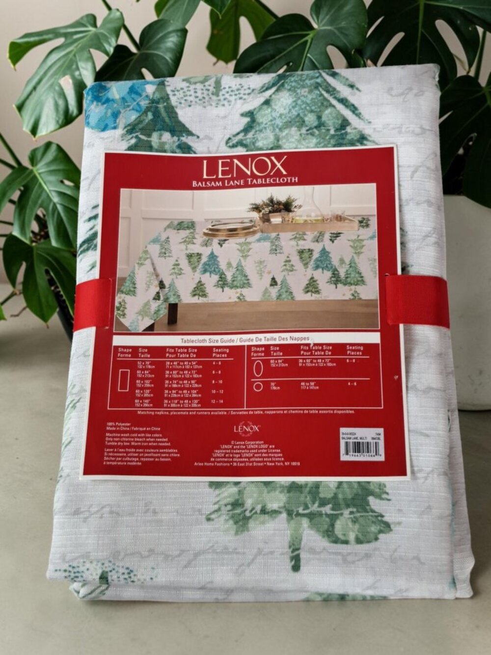 NWT - Lenox Holiday 60" X 84" Oblong Tablecloth Balsam Lane